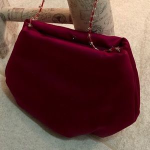 Gorgeous maroon purse.